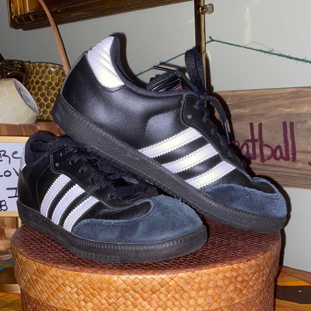Adidas Samba Classic Leather Streetwear Sneakers Shoes Soccer Size 3.5 - Picture 2 of 12